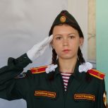 В преддверии Дня Победы над милитаристской Японией в ульяновской школе открыли стену памяти Героя Советского Союза Ивана Громова