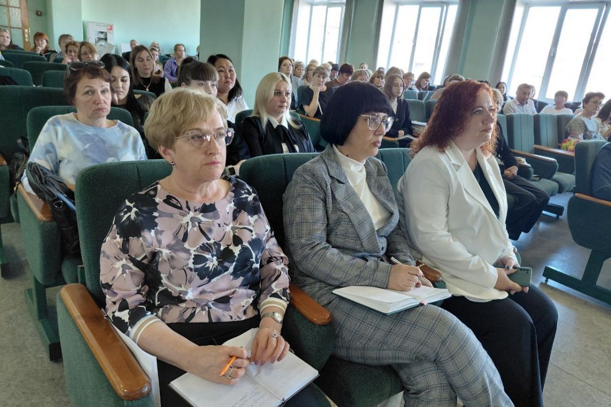 В Чите состоялся семинар для специалистов системы профилактики социального сиротства