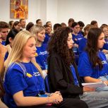 Депутаты «Единой России» поделились секретами успеха с участниками форума «Лидеры молодежи 58»