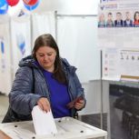 Явка избирателей второго дня голосования составила 41,57%