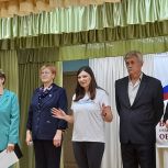 «Единая страна-доступная среда»: Сторонники  «Единой России» приняли участие в проведении республиканских соревнований на личное первенство по  шашкам  и шахматам  среди инвалидов по зрению