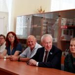 Вячеслав Погудин посетил выставку «Краски любимой России» в Екатеринбурге