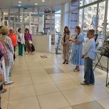 В «Единой России» организовали выставку картин воронежских художников-любителей
