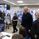 Александр Карелин посетил Центр общественного наблюдения в Новосибирске