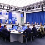 Председатель Высшего совета «Единой России» Борис Грызлов и секретарь Генсовета партии Владимир Якушев провели совместное заседание Бюро Высшего Совета и Президиума Генерального совета партии
