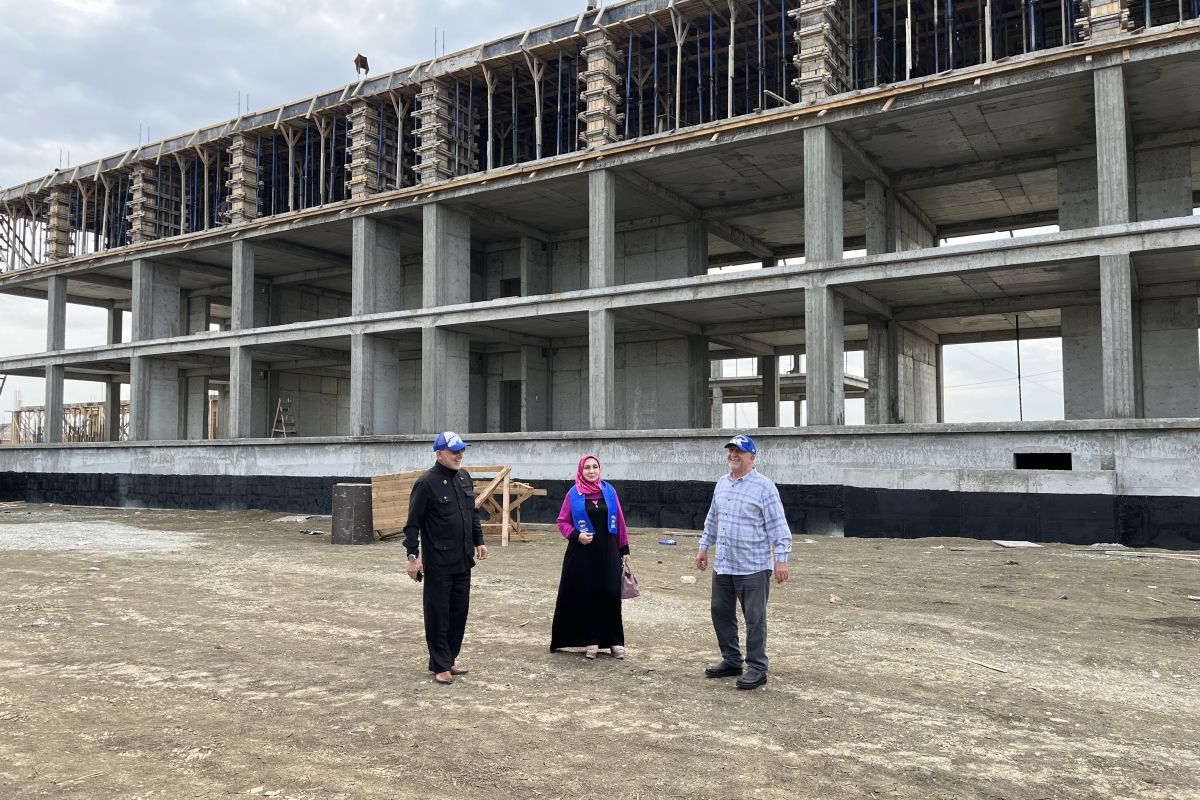 Дороги и мосты, городская среда и объекты образования – «Партийный десант» посетил стройплощадки Чеченской Республики