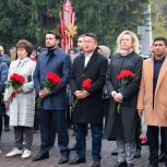 Горно-Алтайск отметил День воссоединения с новыми регионами России