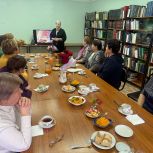 В рамках партийного проекта «Единой России» «Старшее поколение» в Чучковском и Пронском районах состоялись встречи для представителей старшего поколения