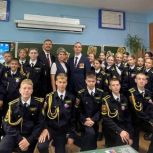 Денис Ягодзинский провёл урок мужества для учеников кадетского класса в Ангарске