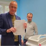 Участник СВО, депутат Государственной Думы принял участие в голосовании на выборах депутатов Законодательного Собрания Челябинской области