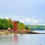 Партдесант «Единой России» проверил ход работ по благоустройству набережной в Усть-Илимске