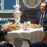 Роман Бусаргин встретился с семьей бойца СВО