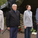 В Дубенках   в День солидарности в борьбе с терроризмом  почтили  память полководца Великой Отечественной войны, генерала армии Максима Пуркаева