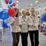 Девочки-двойняшки, переехавшие на Ямал из Луганской области, впервые участвуют в выборах