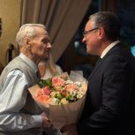 Дмитрий Денисов: «С днём рождения, Герой!»