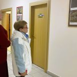 В Думе Югры открылась фотовыставка «Хроники террора украинского неонацистского режима»