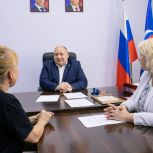 В пяти школах Курска единороссы проведут мероприятия проектов «Сердце учителя» и «Первая помощь»