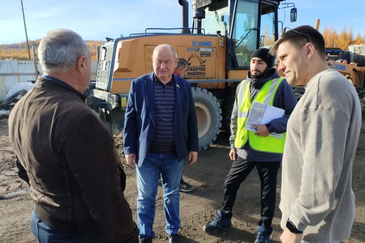 Виктор Наделяев: Строительство дороги в Аксеново-Зиловское идёт по графику