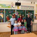 «Единая Россия» в Дагестане продолжает акцию «Собери ребенка в школу»