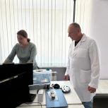 Координатор партпроекта «Старшее поколение» в Волгоградской области Дмитрий Григоров посетил больницу им. С.З.Фишера