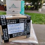 Единороссы Северного Медведкова доставили гуманитарную помощь в московский госпиталь для раненых бойцов