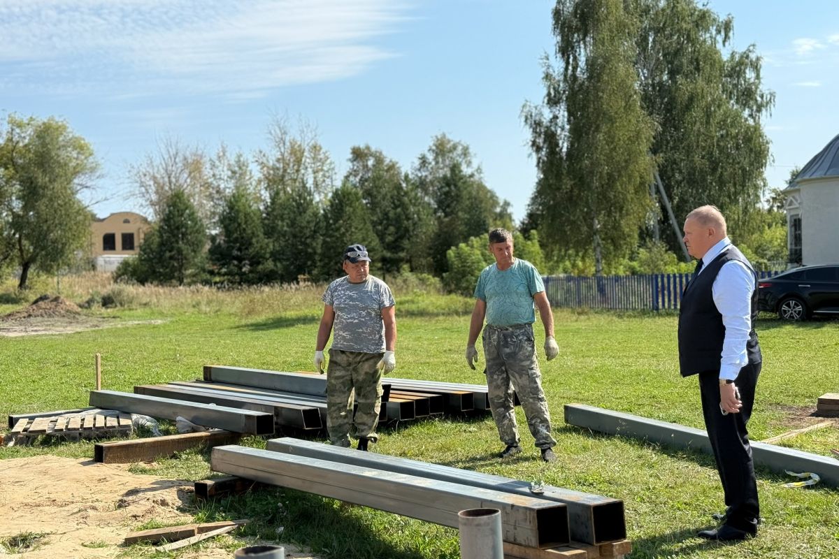 Партийный десант: Виктор Горбунов проверил ход строительства и ремонта объектов в Порецком и Шумерлинском округах