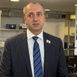 Михаил Клименко рассказал о реализации социально-экономических проектов сотрудникам НПО «Горизонт»