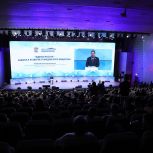 Владимир Якушев: «Единая Россия» искренне ценит работу сторонников партии и их стремление помогать людям