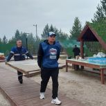 По партпроекту «Единой России» «Чистая страна» в Тарко-Сале (ЯНАО) состоялась акция «Особенности национальной уборки»