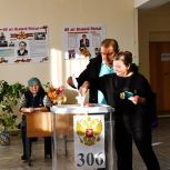 На участки – целыми семьями