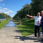 В рамках партийного десанта Секретарь местного отделения Партии «Единая Россия» проверил благоустройство сквера