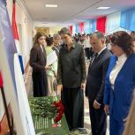 «Единая Россия» открыла во Владивостоке Парту Героя в честь добровольца СВО