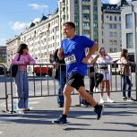 При участии «Единой России» в Новосибирске состоялся Сибирский фестиваль бега