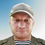 Парта Героя: Николай Петров
