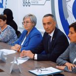 Круглый стол на тему «Пёс в законе. Новые нормы обращения с домашними питомцами» состоялся в Штабе общественной поддержки «Единой России» в Чите