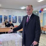 Депутаты фракции «Единая Россия» и жители Трехгорного принимают активное участие в голосовании