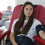 «Единая Россия» организовала в ЛНР донорскую акцию «Zа наших» ко Дню воссоединения с РФ