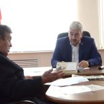 Леонид Черкесов провел личный прием граждан