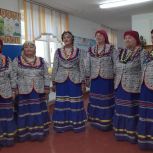 Фольклорный ансамбль «Калинушка» создаёт праздничную атмосферу на выборах