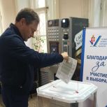 Александр Серебренников проголосовал на выборах губернатора Свердловской области