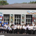 При поддержке «Единой России» в Избербаше после капремонта торжественно открыли школу № 10 и детсад № 10