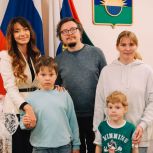 Семье из Ишима помогли подготовить к учебному году ребенка с ОВЗ