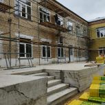 Олег Скобелкин проверил ход капремонта детского сада «Березка» в Судиславле