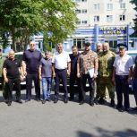 Участникам СВО с инвалидностью передали автомобили