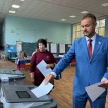 Участник СВО, депутат Законодательного Собрания Иркутской области Денис Ягодзинский проголосовал на выборах 12 сентября