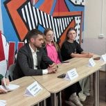 Депутат «Единой России» Николай Ромашенко встретился с молодежью Морозовского района