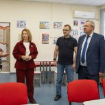 Депутаты «Единой России» оценили готовность учреждений села Нялинское ко Дню знаний