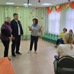 Дмитрий Репников и Лариса Крохалева встретились с воспитателями двух детских садов № 75 и № 139