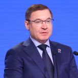 Владимир Якушев поздравил Сергея Собянина с присвоением звания Героя Труда Российской Федерации