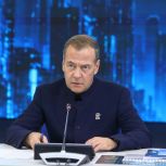 Дмитрий Медведев: Народная программа «Единой России» обязательна для исполнения